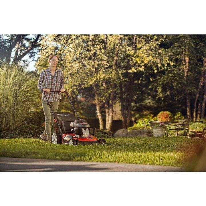 Troy-Bilt 21 in. 160 cc Honda Gas Walk Behind Push Mower with High Rear Wheels and 3-in-1 Cutting TriAction Cutting System - Image 6