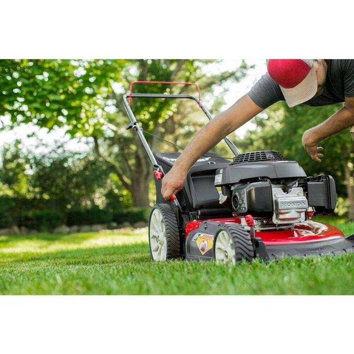 Troy-Bilt 21 in. 160 cc Honda Gas Walk Behind Push Mower with High Rear Wheels and 3-in-1 Cutting TriAction Cutting System - Image 12