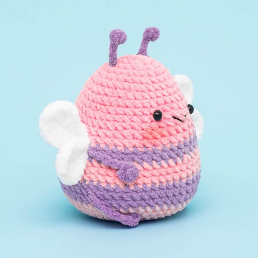 Cute Magnetic Animals Capybara Bee Little Fish Love Bear Crochet Kit - Image 18