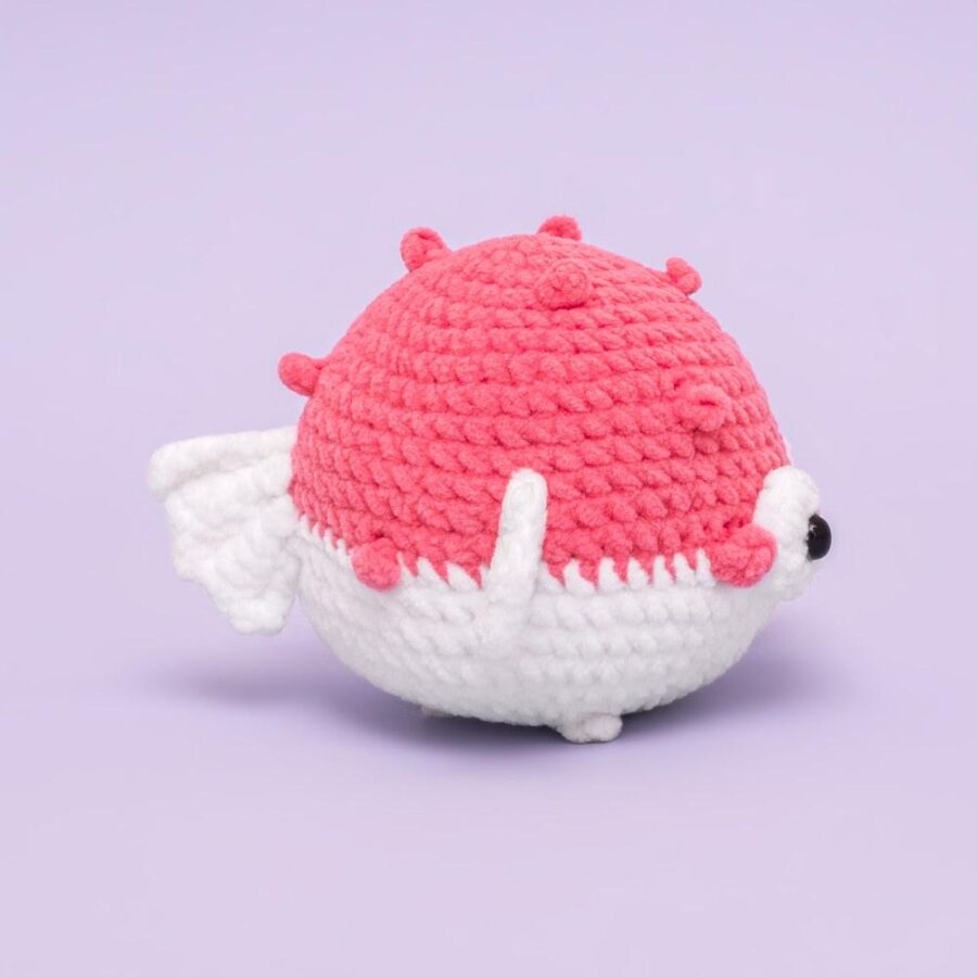 Cute Magnetic Animals Capybara Bee Little Fish Love Bear Crochet Kit - Image 27