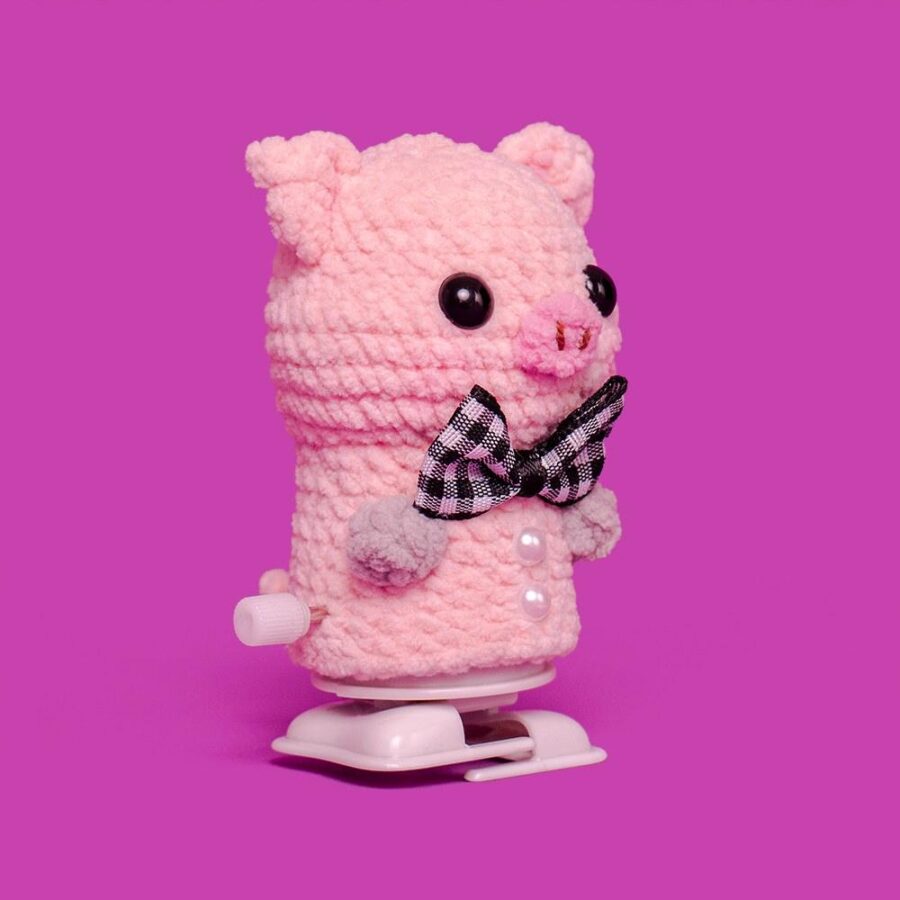 Cute Walking Piggy Crochet Kit - Image 3