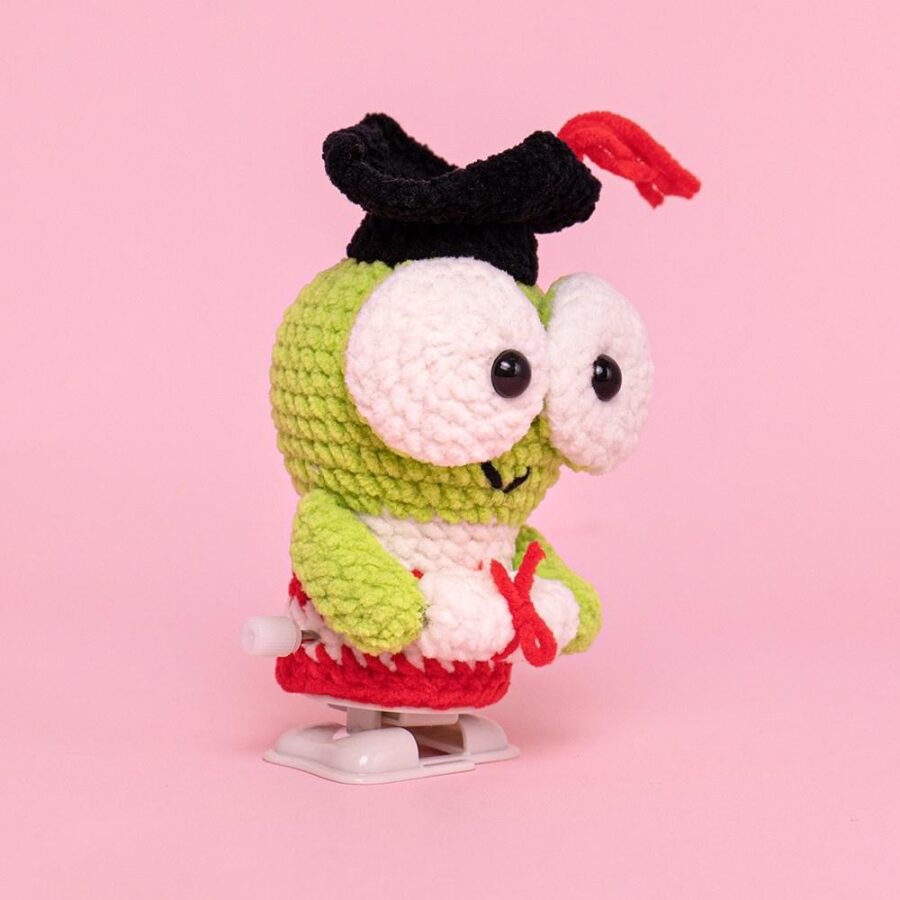 Cute Animal Gruduation Dr. Walking Frog Crochet Kit - Image 3