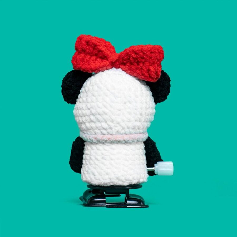 Cute Animal Walking Panda Crochet Kit - Image 4